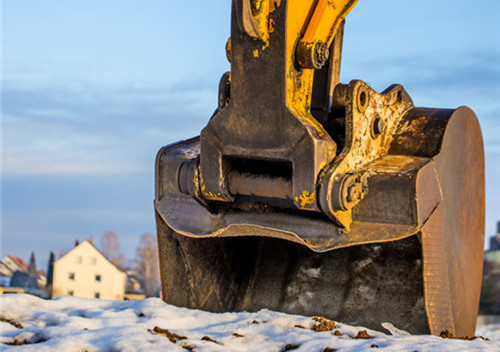 73-3-EXCAVATOR TILT BUCKET