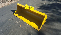 81-1-ditch cleaning bucket.jpg